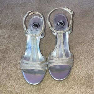 Wild Rose Silver Glitter Heels